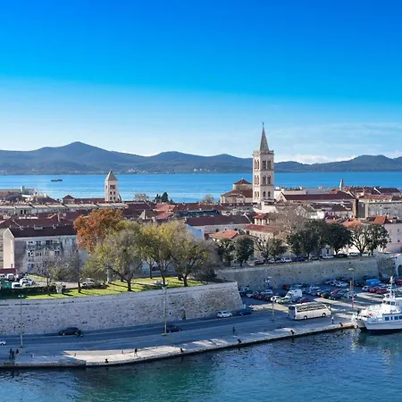 公寓 Penthouse Dolcevita *