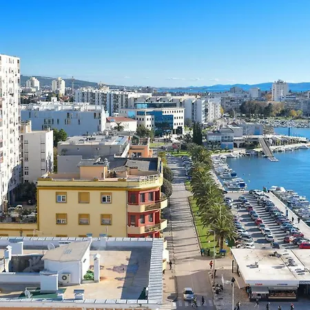 公寓 Penthouse Dolcevita *