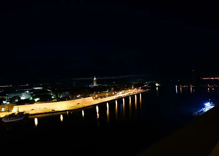 Lägenhet Penthouse Dolcevita Zadar