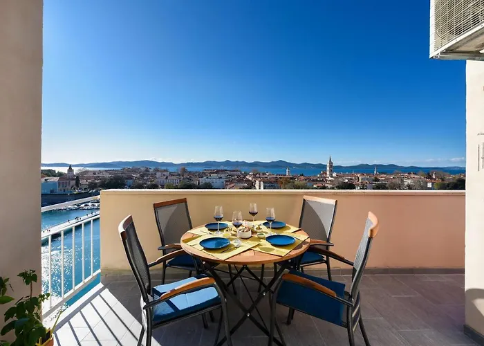 Penthouse Dolcevita Apartamento Zadar