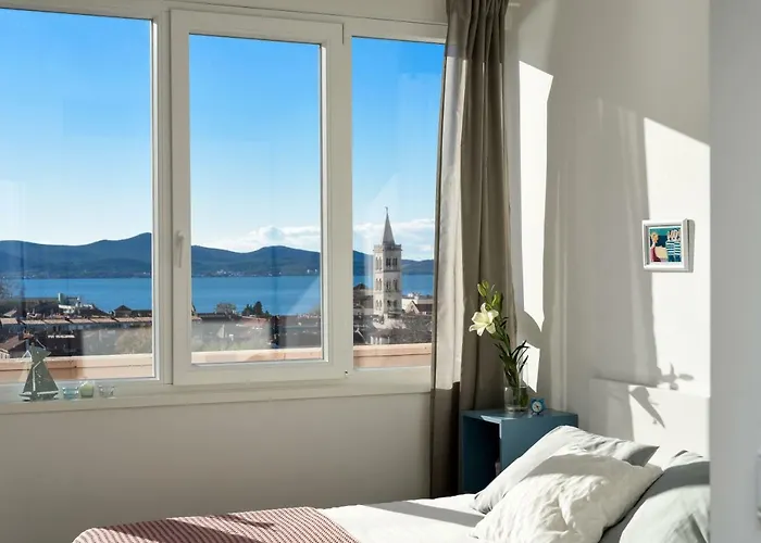 Lägenhet Penthouse Dolcevita Zadar
