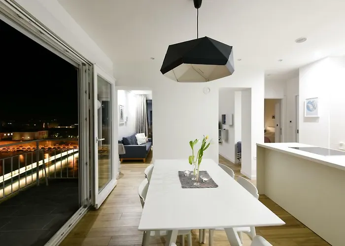 Penthouse Dolcevita Lägenhet *