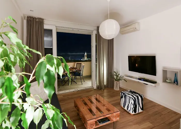 Lägenhet Penthouse Dolcevita Zadar