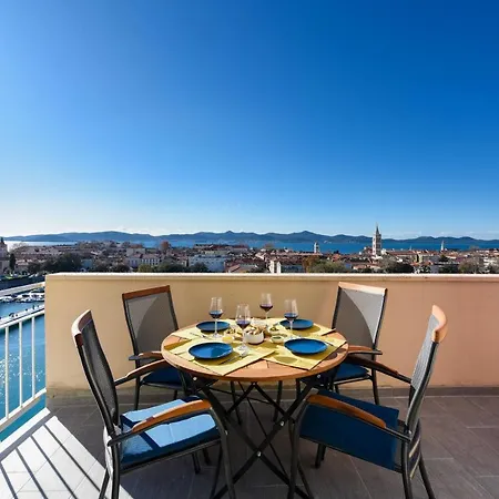 Penthouse Dolcevita Apartment Zadar